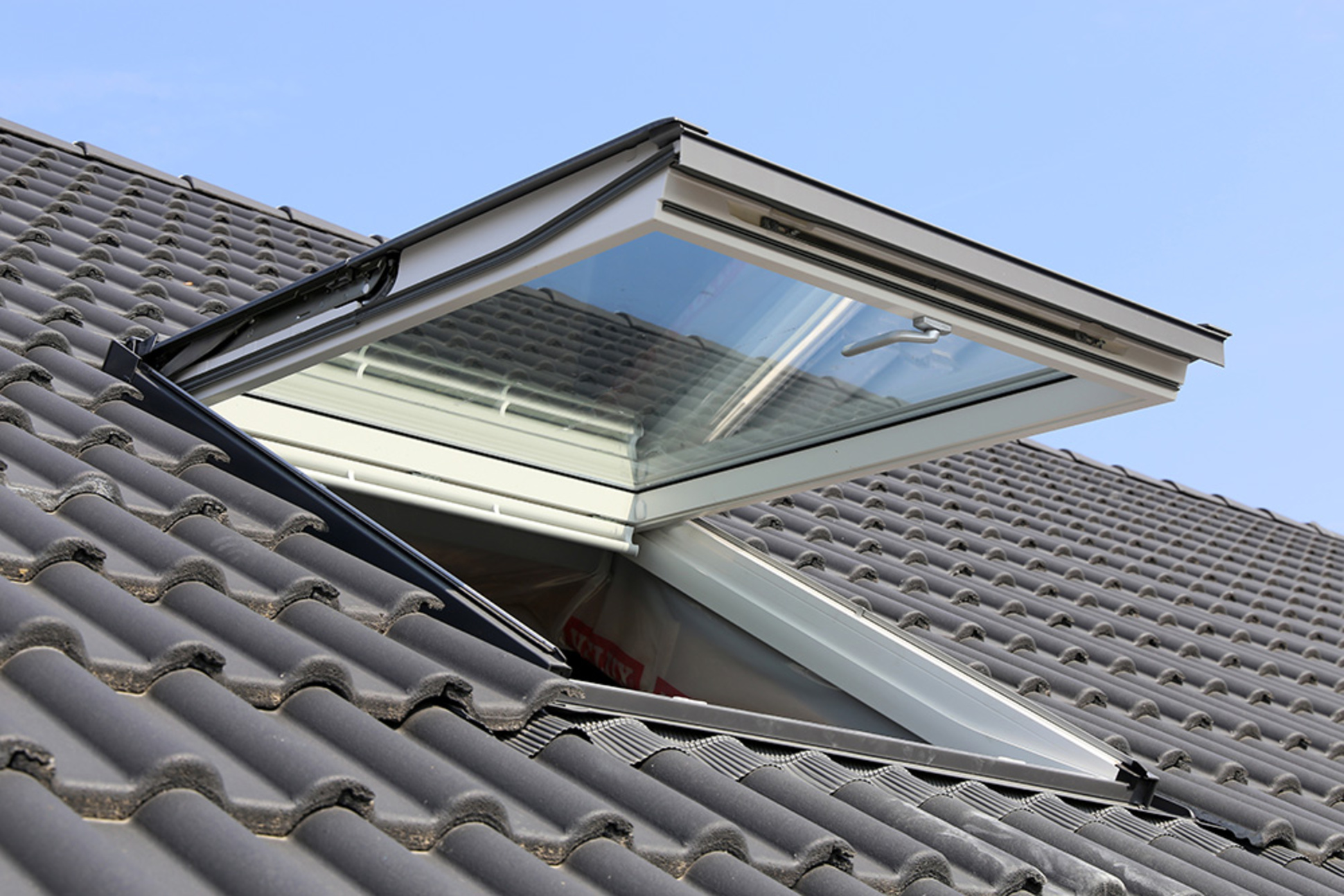 Dachfenster bei HOGAhenning-Bau GmbH & Co.KG in Windehausen
