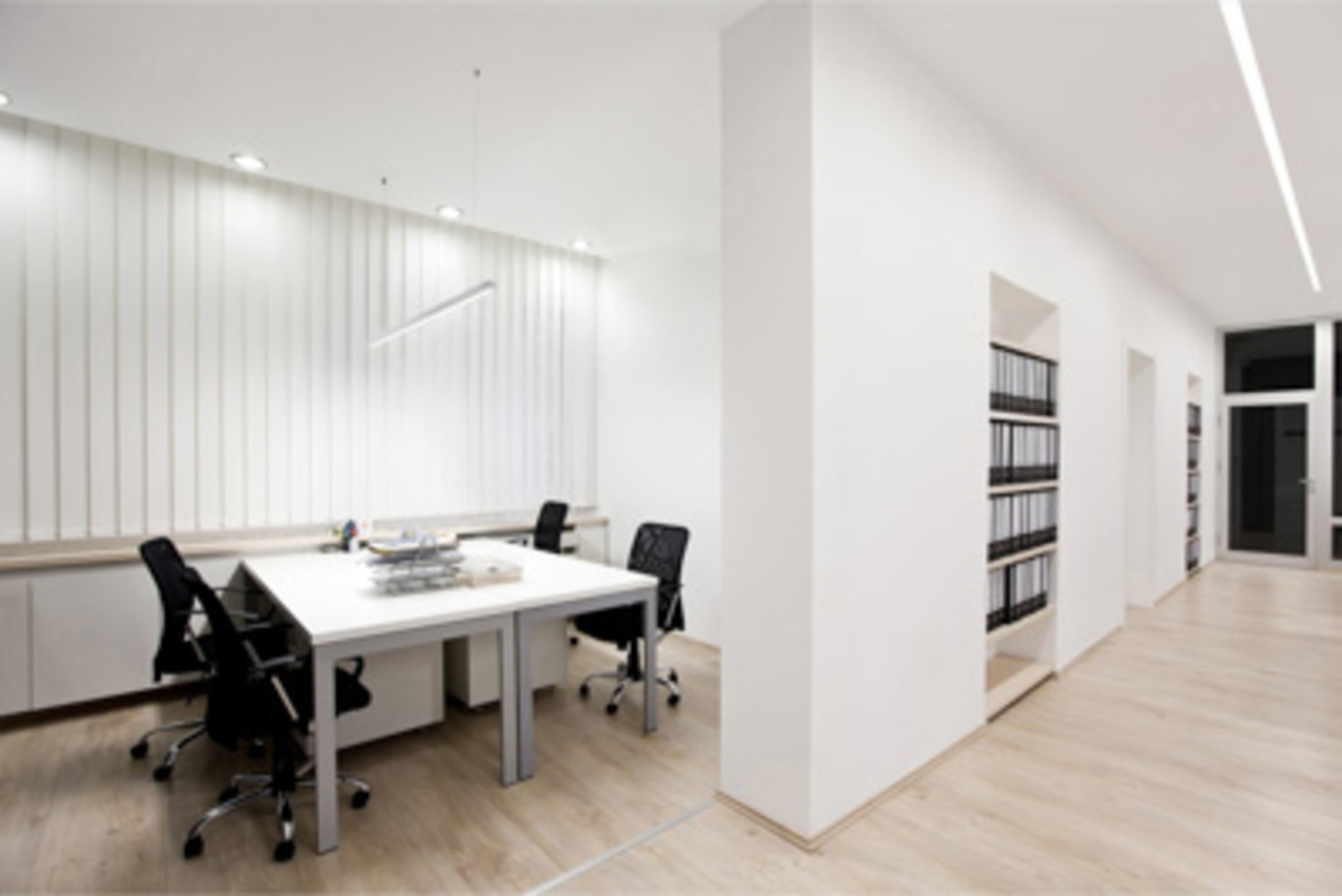 Leuchtensysteme bei HOGAhenning-Bau GmbH & Co.KG in Windehausen